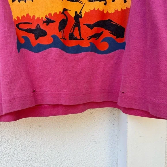 Rare Vintage 1993 Women's Patagonia "Endangered Animals" T- Shirt (Small) - Picture 5 of 7